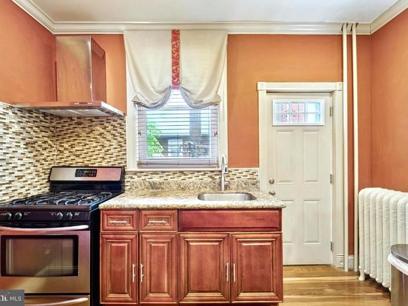 5822 Cedarhurst Street, Philadelphia PA 19143