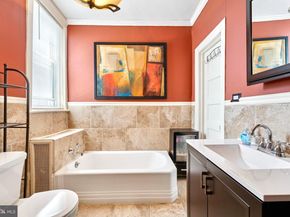 5822 Cedarhurst Street, Philadelphia PA 19143