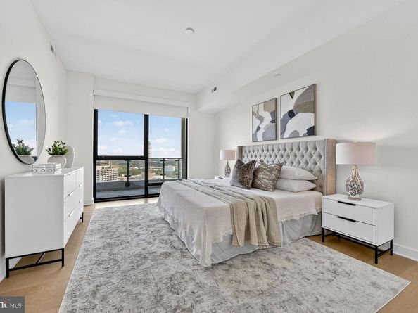 1650 Silver Hill Drive 1901, Mclean VA 22102