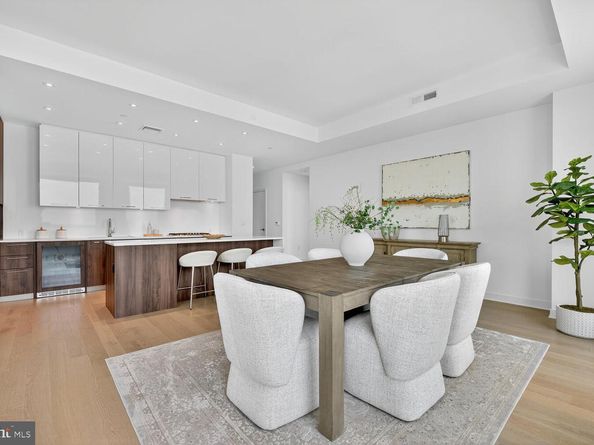1650 Silver Hill Drive 1901, Mclean VA 22102