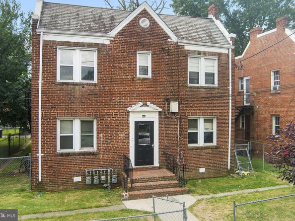 449 Mellon Street SE, Washington DC 20032