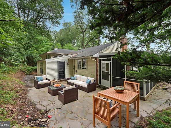 542 Upper Weadley Road, Wayne PA 19087