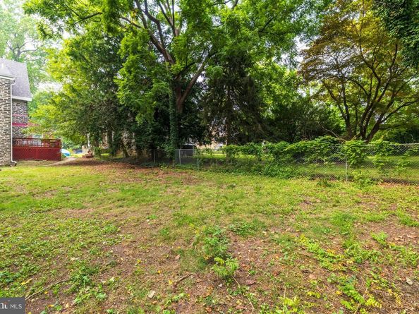 64 E Johnson Street, Philadelphia PA 19144