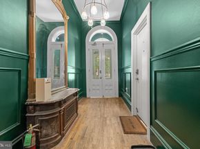 2024 Green Street 1, Philadelphia PA 19130