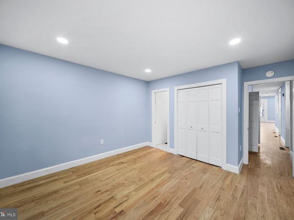 2024 Green Street 1, Philadelphia PA 19130