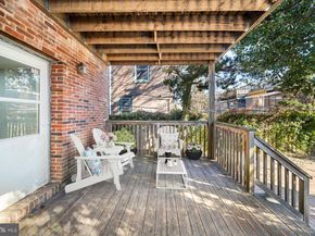 2024 Green Street 1, Philadelphia PA 19130