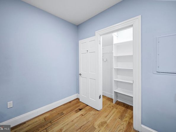 2024 Green Street 1, Philadelphia PA 19130