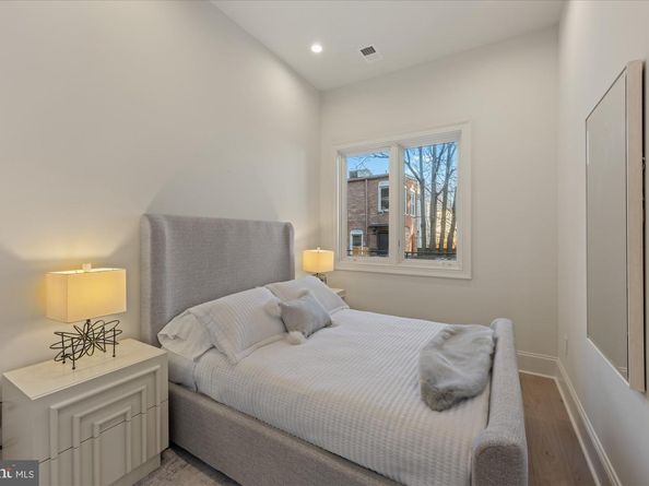 1335 11TH Street NW 203, Washington DC 20001