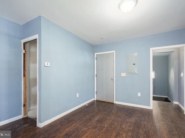 1833 S 22nd Street, Philadelphia PA 19145