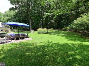 104 Silverleaf Court, Sterling VA 20164