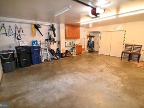 104 Silverleaf Court, Sterling VA 20164
