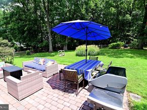 104 Silverleaf Court, Sterling VA 20164