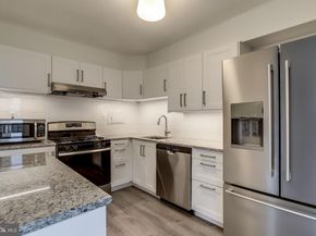 4600 S Four Mile Run Drive 226, Arlington VA 22204