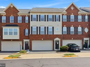 22920 Lacey Oak Terrace, Sterling VA 20166