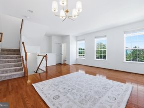 22920 Lacey Oak Terrace, Sterling VA 20166