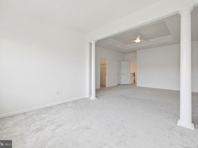 22920 Lacey Oak Terrace, Sterling VA 20166