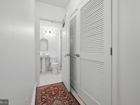 22920 Lacey Oak Terrace, Sterling VA 20166