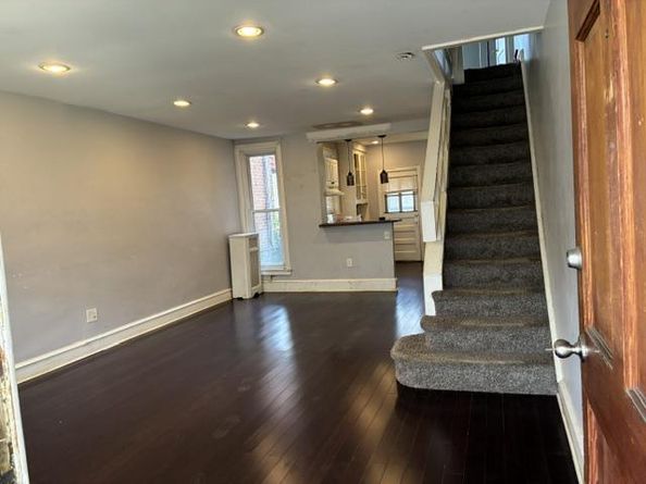 178 Roselyn Street, Philadelphia PA 19120