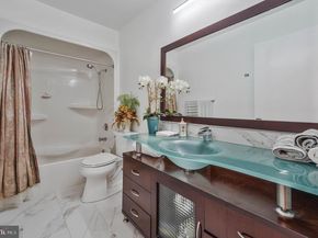 2026 Hunter Mill Road, Vienna VA 22181