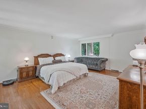 2026 Hunter Mill Road, Vienna VA 22181