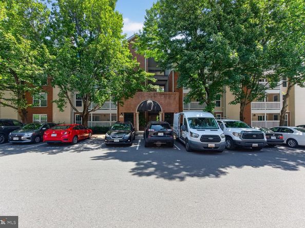 1524 Lincoln Way 416, Mclean VA 22102