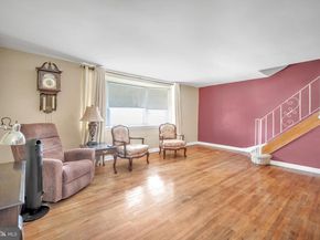 2414 Vista Street, Philadelphia PA 19152
