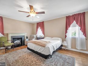 2414 Vista Street, Philadelphia PA 19152