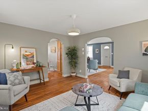 917 E Durham Street, Philadelphia PA 19150