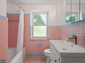 917 E Durham Street, Philadelphia PA 19150