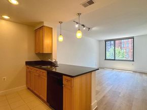 2001 15TH Street N 417, Arlington VA 22201