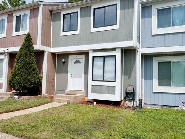 30 Sugarland Square Court, Sterling VA 20164