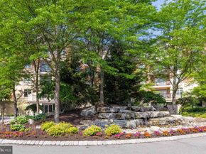 264 Carson Terrace, Huntingdon Valley PA 19006