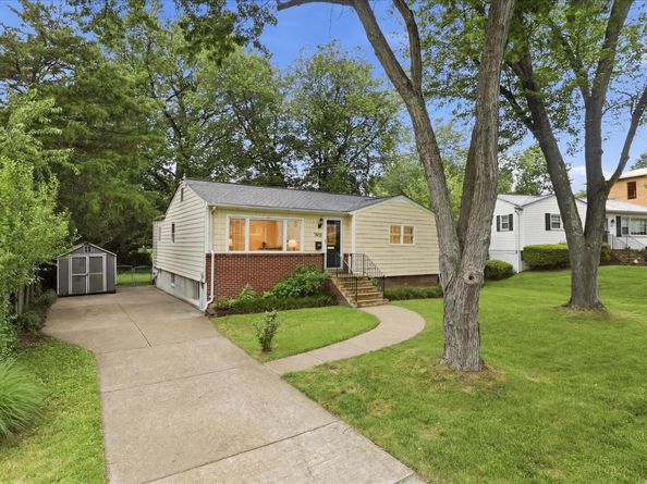 1812 Olney Road, Falls Church VA 22043