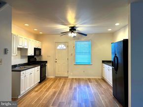 2731 S Fairhill Street, Philadelphia PA 19148