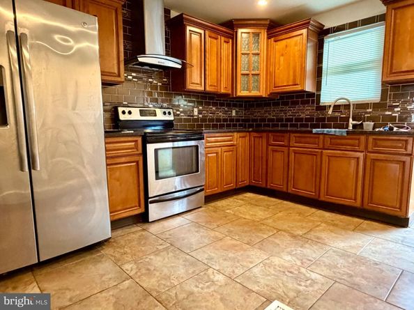 2637 N Orianna Street, Philadelphia PA 19133