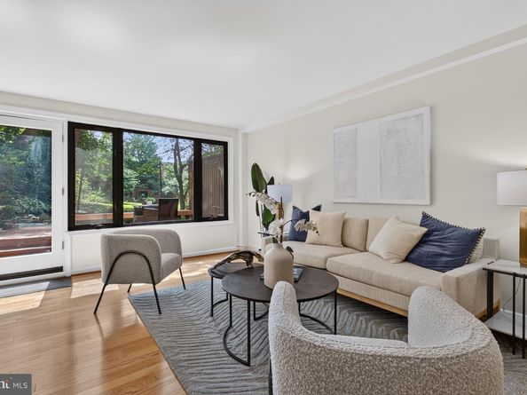 4114 Davis Place NW 104, Washington DC 20007