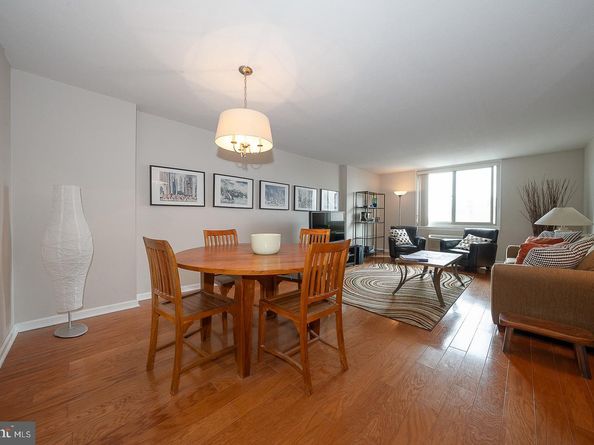 1919 Chestnut Street 2209, Philadelphia PA 19103