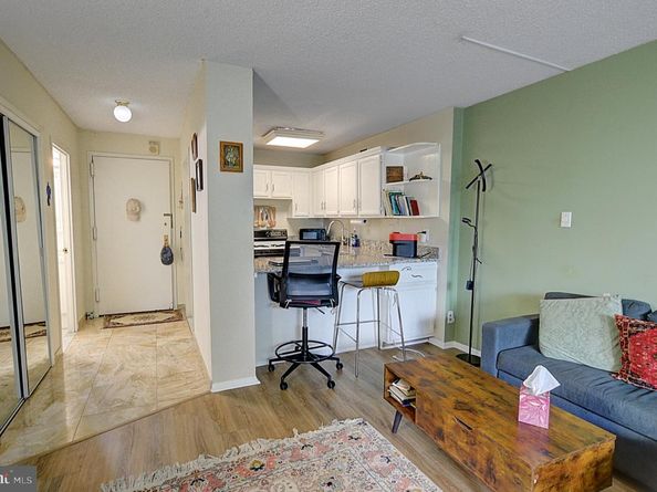5225 Pooks Hill Road 506N, Bethesda MD 20814