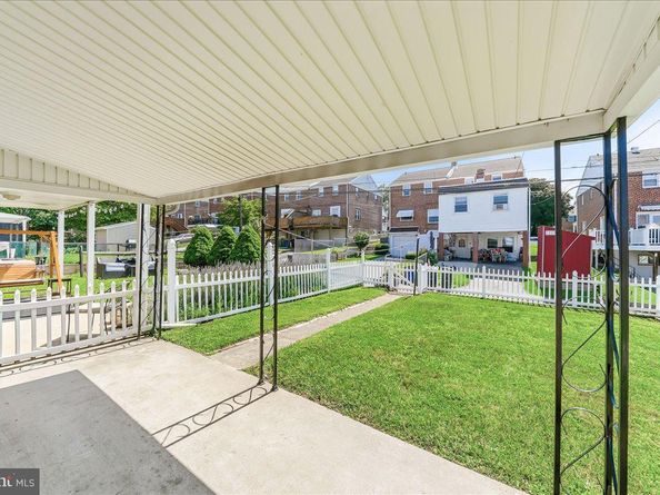 1126 Agnew Drive, Drexel Hill PA 19026