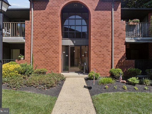 2015 Welsh Road C35, Philadelphia PA 19115