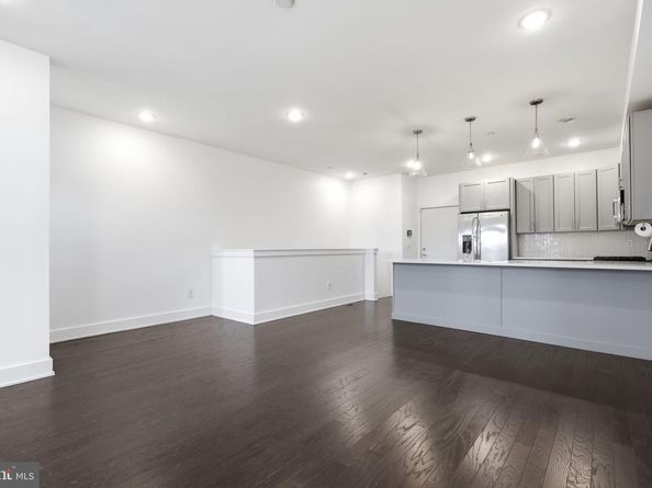 516 W Montgomery Avenue 1, Philadelphia PA 19122