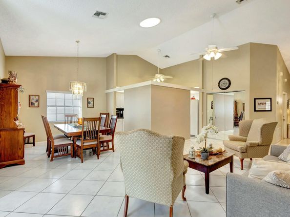 3893 Dafilee Circle, West Palm Beach FL 33417