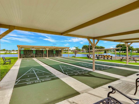 3893 Dafilee Circle, West Palm Beach FL 33417