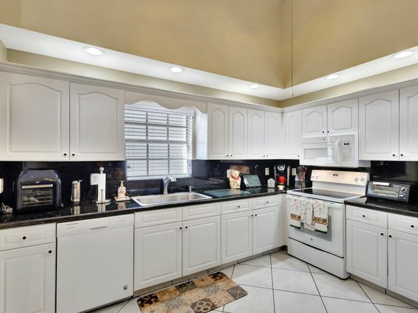 3893 Dafilee Circle, West Palm Beach FL 33417