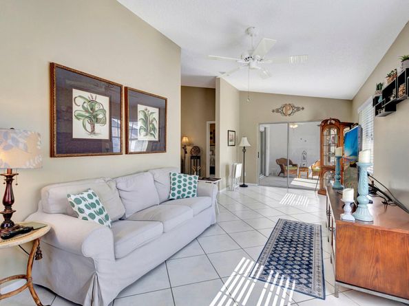 3893 Dafilee Circle, West Palm Beach FL 33417