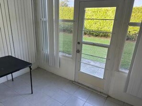 1117 Lake Terrace 105, Boynton Beach FL 33426