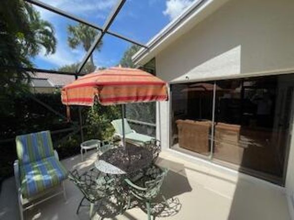 6104 Belleza Lane, Boca Raton FL 33433