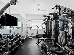 1710 Middle River Dr, Fort Lauderdale FL 33305