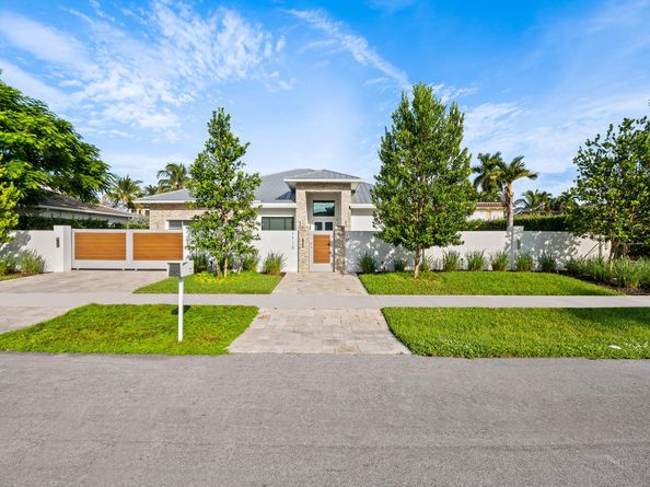 1710 Middle River Dr, Fort Lauderdale FL 33305