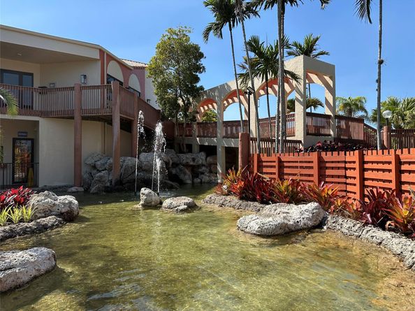 810 Congressional Way 810, Deerfield Beach FL 33442